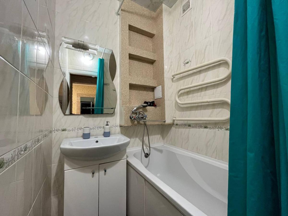 2К Квартира Велика Васильківська 118, Палац Україна Kiev Extérieur photo